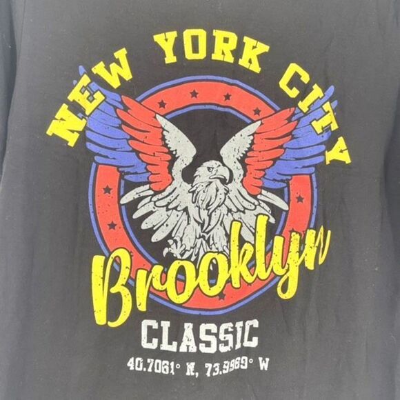 Pretty Little Thing Women's Brooklyn Printed Oversized T-Shirt Black Large NWT - Picture 2 of 9